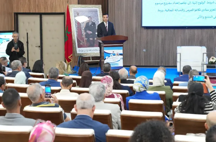 التمويل العمومي للجمعيات تجاوز 5,6 ملايير درهم في 2024 (وزير)