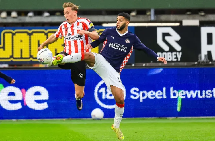 صيباري يسجل في فوز آيندهوفن على ميدان سبارتا روتردام