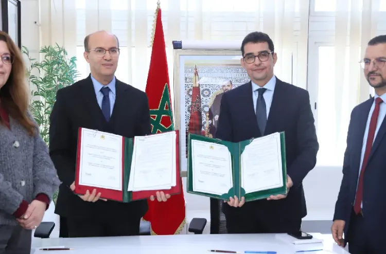 الرباط.. التوقيع على بروتوكول اتفاق بشأن مساطر تسجيل المنتجات الصحية القائمة على القنب الهندي