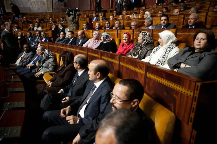 ممثلو عدد من الأحزاب السياسية الممثلة في البرلمان يؤكدون على أهمية تخليق الاستحقاقات الانتخابية المقبلة والتحسيس بضرورة المشاركة المكثفة فيها