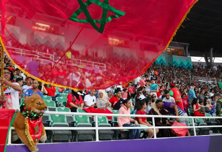 توافد منقطع النظير للجماهير المغربية على المجمع الرياضي مولاي عبد الله لمؤزارة لبؤات الاطلس