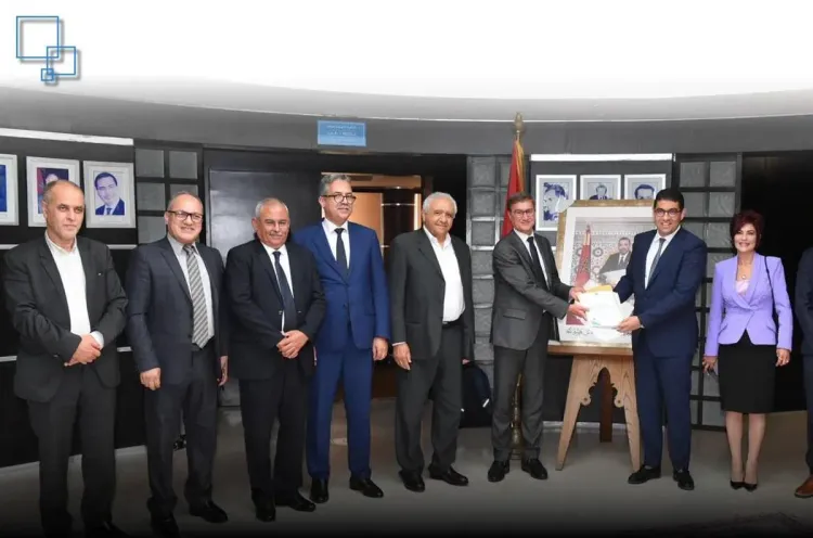 اللجنة المؤقتة لتسيير شؤون قطاع الصحافة والنشر تقدم خلاصات عملها للحكومة (بلاغ)