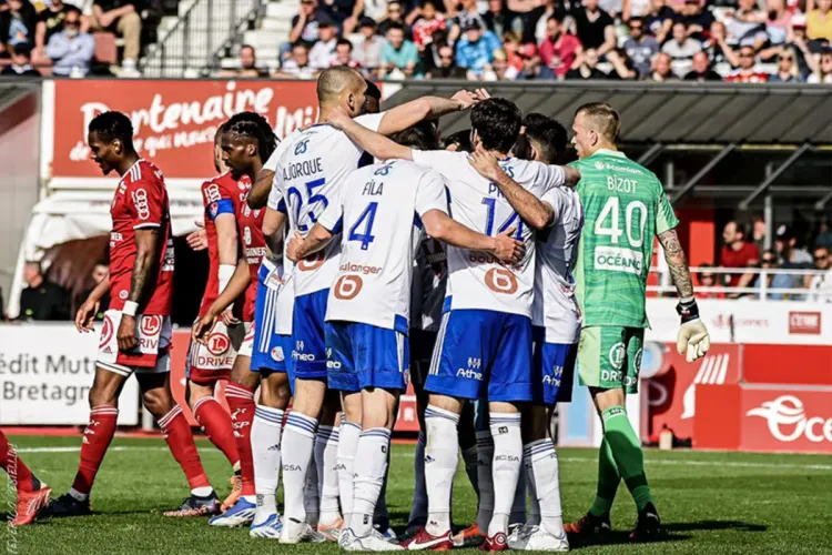 بطولة فرنسا 2022 : ستراسبورغ يبقى في السباق الأوروبي بفوزه على بريست