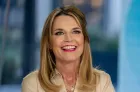 USA : La présentatrice télé Savannah Guthrie offre un million de dollars pour toute information permettant de retrouver sa mère disparue