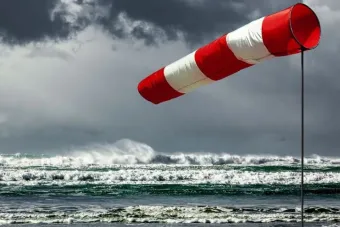 Averses orageuses localement fortes avec risque de grêle ce mercredi dans les provinces de Figuig et Jerada (Bulletin d'alerte)
