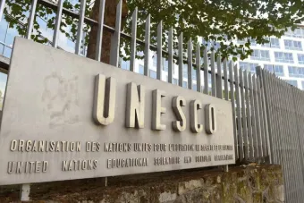 Aide internationale à l'éducation: L'UNESCO alerte sur "un net recul" pouvant atteindre 30% entre 2023 et 2027