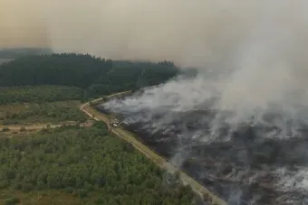 Belgique : Les efforts se poursuivent pour maîtriser l’incendie des Hautes Fagnes