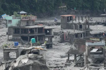 Crue dans l'Himalaya: 750 morts et plus de 3.000 disparus (nouveau bilan)