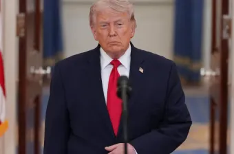 Trump menace de nouveau d'attaquer les installations énergétiques iraniennes