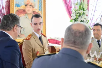 SAR le Prince Héritier Moulay El Hassan préside le déjeuner offert par SM le Roi à l'occasion du 70e anniversaire des FAR