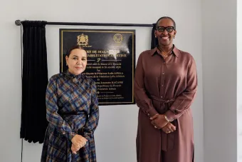 À Kigali, SAR la Princesse Lalla Asmaa et la Première Dame du Rwanda scellent le partenariat de leurs Fondations au service de l’enfance