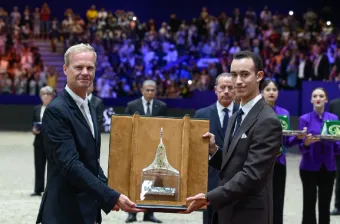 Finale du Morocco Royal Tour CSI 5*W à El Jadida: SAR le Prince Héritier Moulay El Hassan préside la cérémonie de remise du Grand Prix SM le Roi Mohammed VI de saut d’obstacles