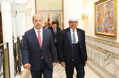 M. Mayara s'entretient avec le président du Sénat de Madagascar