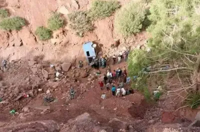 Province d'Azilal: 24 morts dans le renversement d'un véhicule de transport mixte
