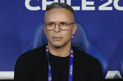 SM le Roi a posé les bases d’une véritable renaissance du football qui offre aujourd’hui le titre mondial au Maroc (sélectionneur Ouahbi)