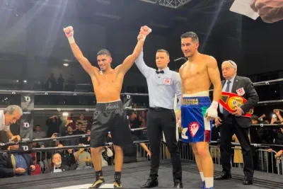 Anas Messaoudi: Le boxeur marocain remporte la ceinture IBF Internationale des 67kg