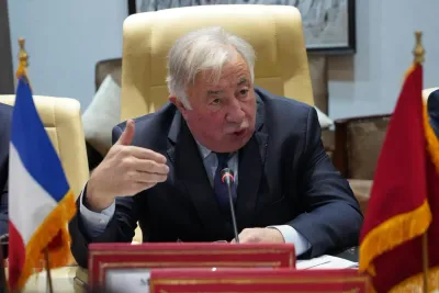 Le soutien de la France à la souveraineté du Maroc sur son Sahara est "non discutable" (Président du Sénat français)