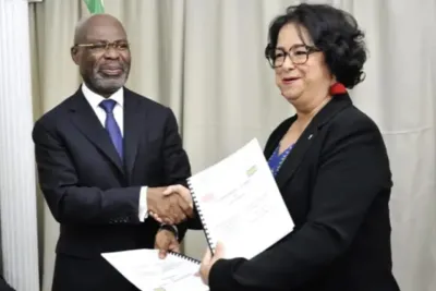 Signature à Libreville d'une convention de partenariat entre la HACA et la HAC du Gabon