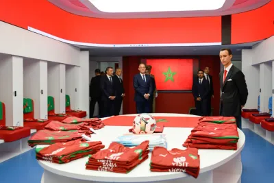 SAR le Prince Héritier Moulay El Hassan inaugure à Rabat le stade "Prince Moulay Abdellah" après sa reconstruction