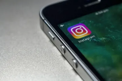 Face aux pressions concernant la sécurité des enfants, Instagram introduit les “comptes adolescents”