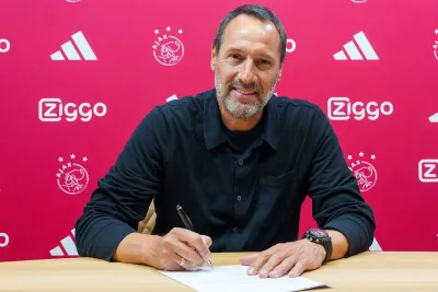 John van 't Schip nouvel entraîneur de l'Ajax