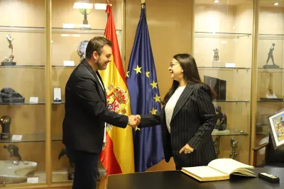 Mondial 2030: La candidature Maroc-Espagne-Portugal au centre d'une rencontre entre Mme Benyaich et un responsable espagnol