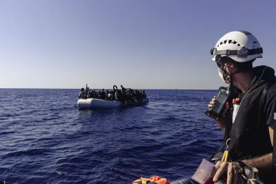 Dakhla: La Marine Royale porte assistance à 141 candidats à la migration irrégulière