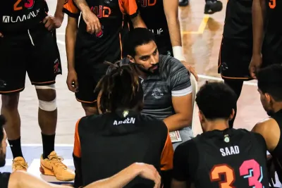Division Excellence de basket dames: Le Kawkab Marrakech et le Majd Tanger qualifiés en finale