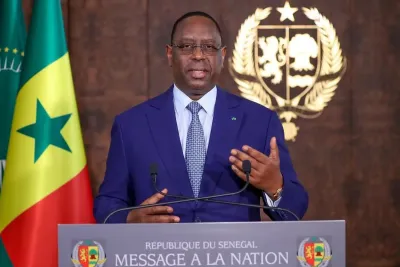 Sénégal: Macky Sall assure de fixer immédiatement une nouvelle date pour la présidentielle si un consensus est trouvé