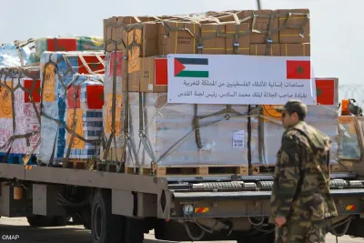 L’aide humanitaire acheminée aux Palestiniens sur Très Hautes Instructions de SM le Roi, une lumière au milieu de la désolation et de la détresse (Archevêque Atallah Hanna)