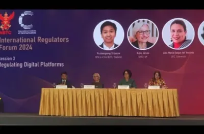 Bangkok: Mme Akharbach plaide pour une régulation de l'espace numérique conciliant marché libre et droits des usagers