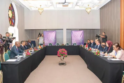 Le Maroc et le Cameroun expriment leur volonté conjointe de renforcer la coopération dans le domaine du transport