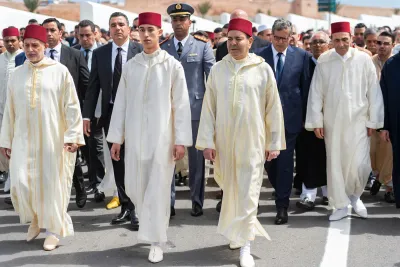 Prières rogatoires accomplies à Al-Masjid Al-Aâdam à Rabat en présence de SAR le Prince Héritier Moulay El Hassan et de SAR le Prince Moulay Rachid