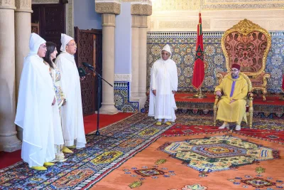 SM le Roi reçoit les nouveaux membres nommés à la Cour Constitutionnelle et nomme son président