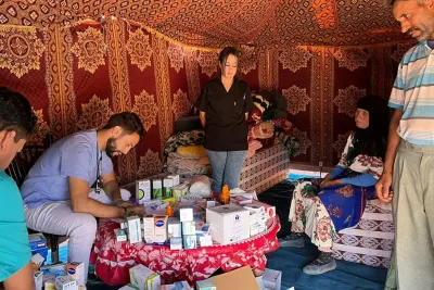 Séisme: une caravane médicale pluridisciplinaire à la rescousse des blessés à Talat N'Yacoub