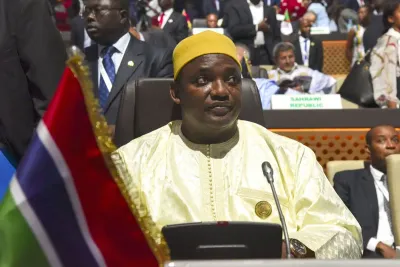 Banjul: le Président gambien, nouveau Président du Sommet islamique, salue les efforts de SM le Roi, Président du Comite Al-Qods, en faveur du peuple palestinien