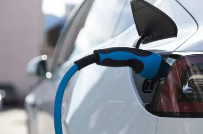 Le boom des voitures électriques en France, "une victoire majeure" pour la souveraineté énergétique (gouvernement)
