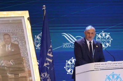 M. Mezzour: Le petit commerçant domine 80% du marché national du commerce de proximité