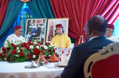 SAR le Prince Héritier Moulay El Hassan préside à Tétouan un déjeuner offert par le chef du gouvernement à l'occasion de la Fête du Trône
