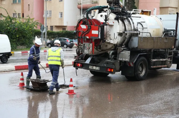 Casablanca-Settat: La SRM à pied d’œuvre pour atténuer les effets des intempéries
