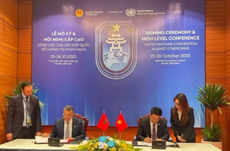 Le Maroc et le Vietnam renforcent leur coopération juridique et judiciaire à travers la signature de deux accords bilatéraux relatifs à l’entraide pénale et à l’extradition