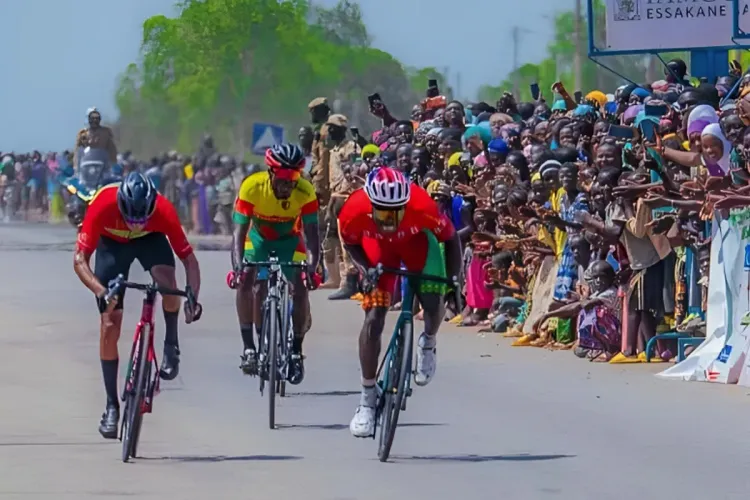 34è Tour du Faso: le cycliste marocain Oussama Khafi 2è, le Burkinabè Boureima Nana vainqueur de la 9è étape