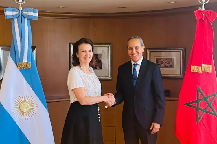 Ambassadeur du Maroc en Argentine avec la ministre des Affaires étrangères argentine