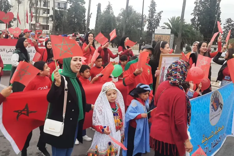 Fès: un carnaval pour la célébration du 48ème anniversaire de la Marche verte