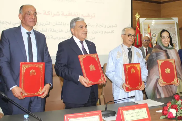 Signature d'une convention pour le développement des secteurs de l'enseignement et du sport dans la région Guelmim-Oued Noun
