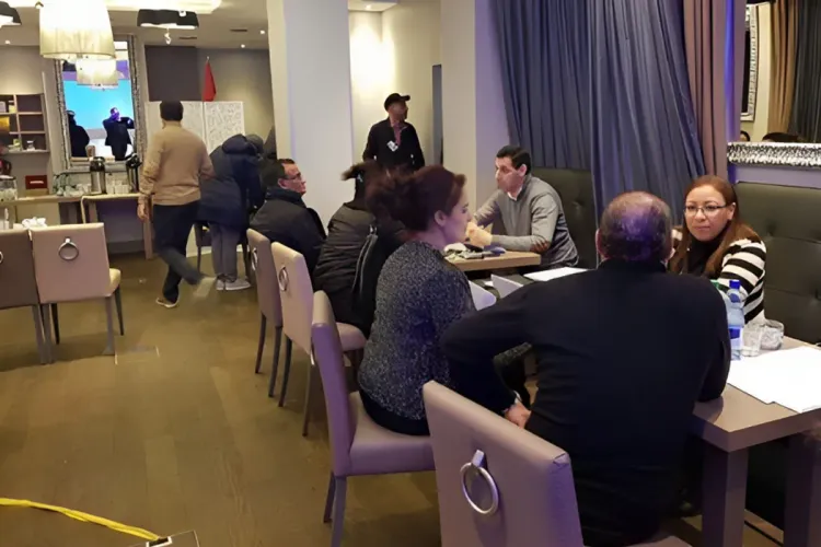 Larache : Une conférence explore les opportunités d’investissement pour les MRE dans la province