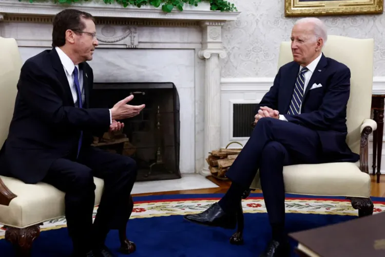 Le président américain s'entretient à Washington avec son homologue israélien