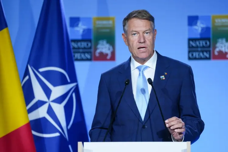 Le président roumain OTAN