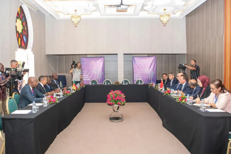 Le Maroc et le Cameroun expriment leur volonté conjointe de renforcer la coopération dans le domaine du transport