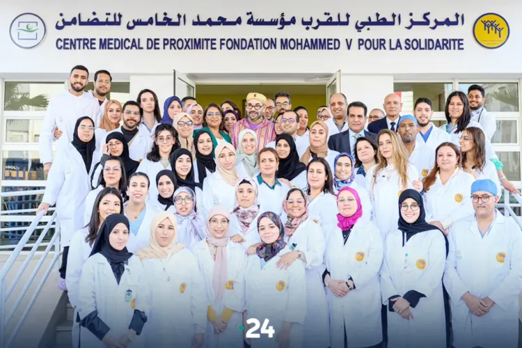 Sa Majesté le Roi Mohammed VI inaugure un Centre Médical de Proximité à Errahma